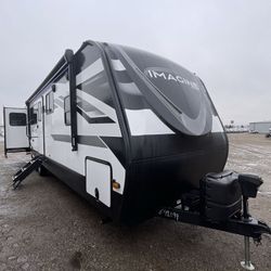 Used 2023 Grand Design Imagine 3100RD
