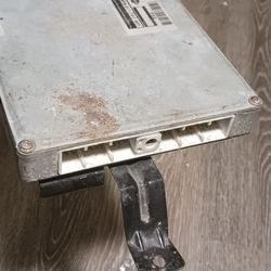 96 Nissan Hard Body Computer 