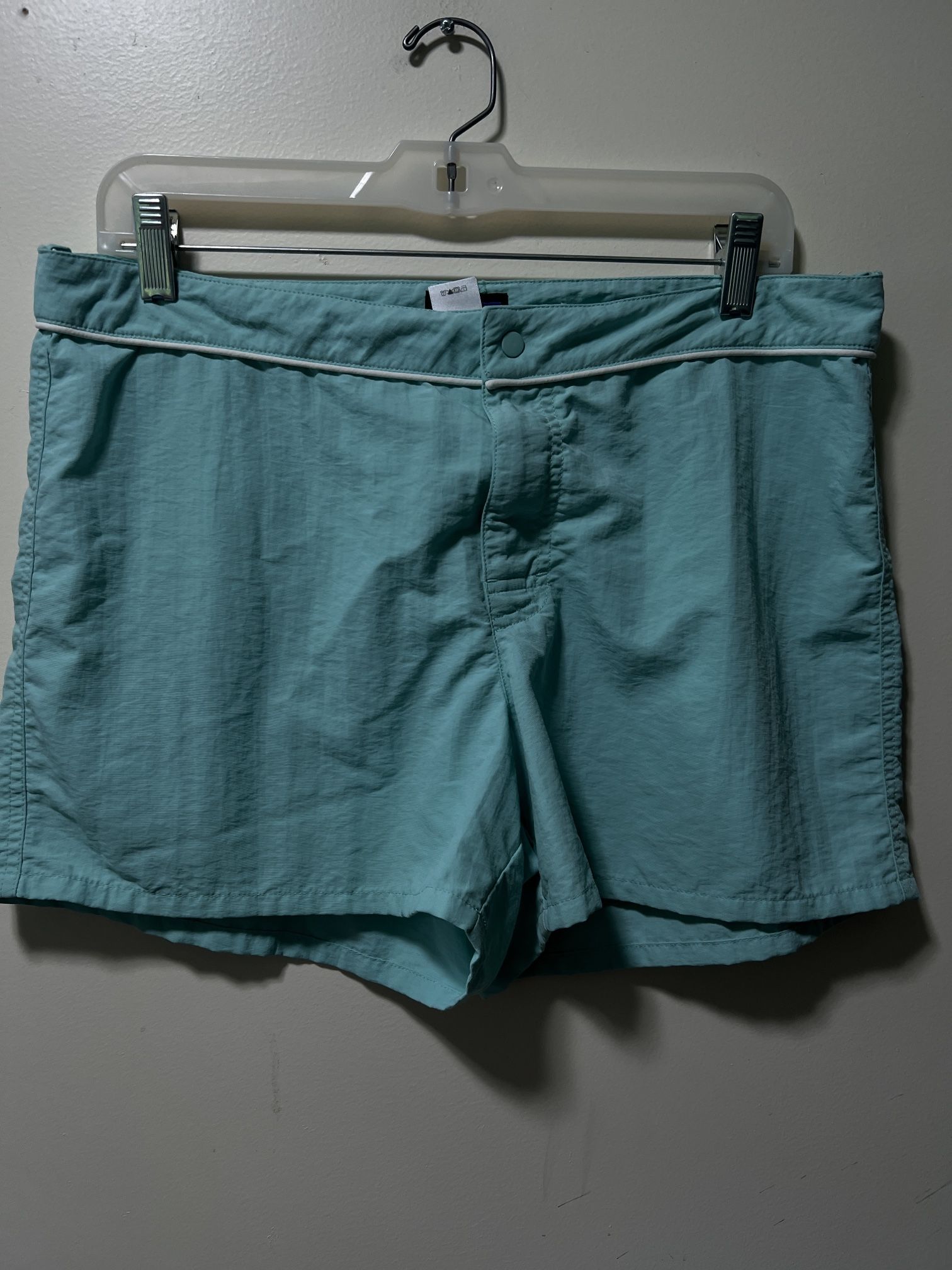 Size 12 Patagonia Women Nylon Shorts