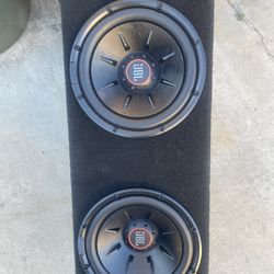 JBL S2-1224 WITH YOUR CHOICE OF RUNNING 2 OHM OR 4OHM 2 12” IN A SUB CLOSURE BOX