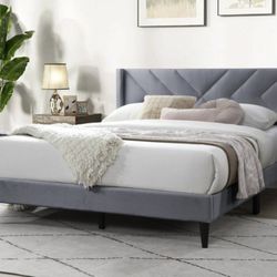 Queen Bed Frame With Mattress 