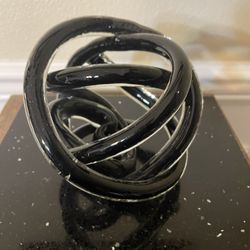 Handblown Knot Infinity Knot Art Orbit Glass 5”x5”