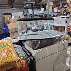 10 Gallon Pet Tank 