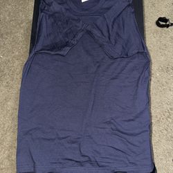 Supreme Plain Navy T-shirt Large brand New