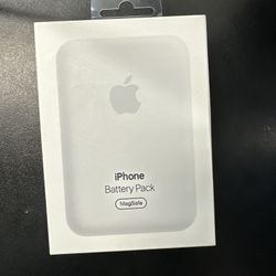 iPhone MagSafe Charger Power Bank New 