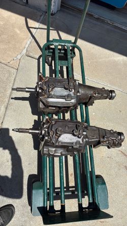 Gm Chevy 4 speed Saginaw like Muncie nova Camaro Chevelle  comp plus tails for mounted shifter