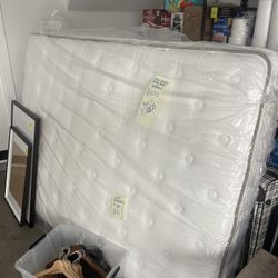 Four Seasons Queen Mattress