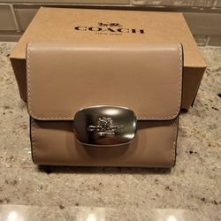 Coach Eliza Wallet 