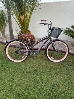 Nirve Cherry Blossom Beach Cruiser