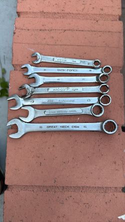 Random Set Of Metric Wrench Is 9 Mm Through 15 Mm