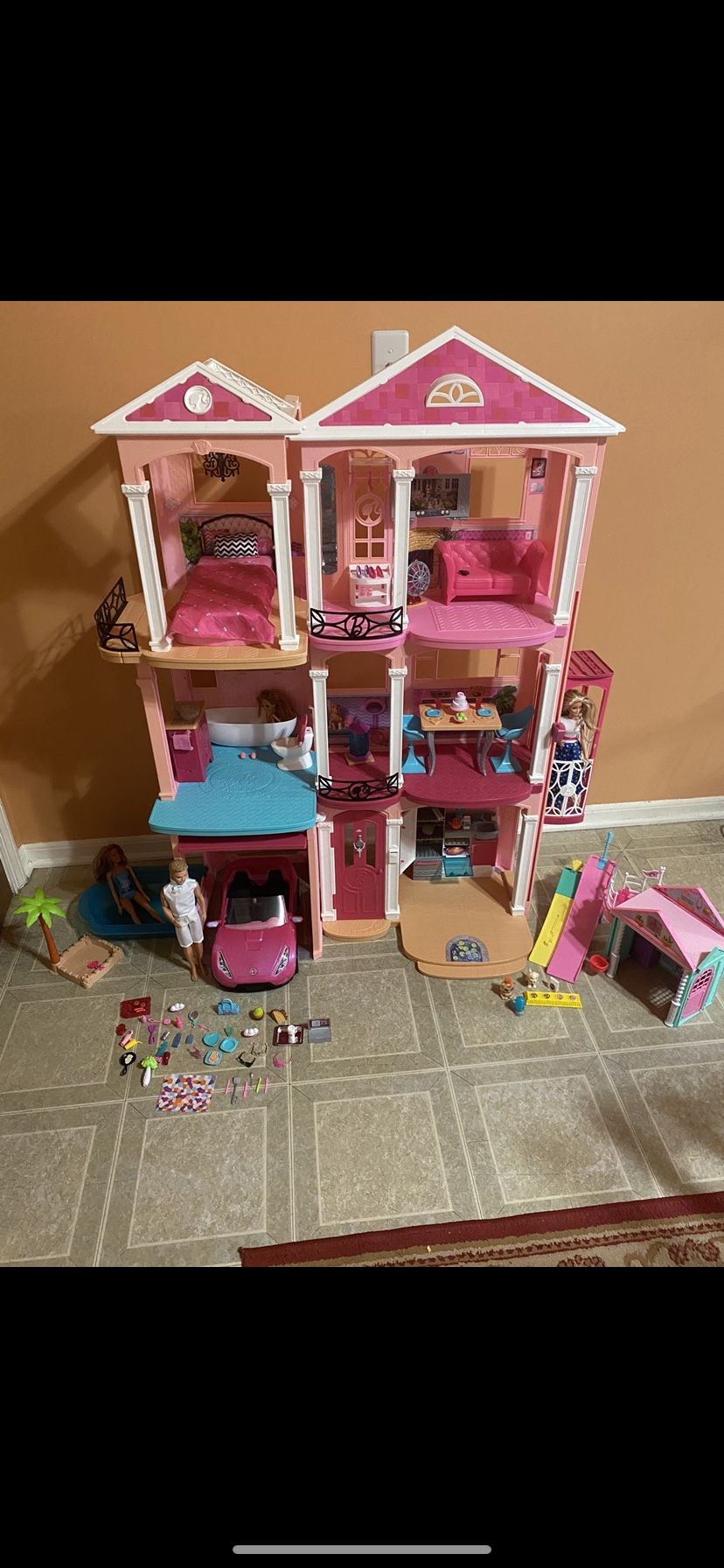 Barbie 3-story Pink Dream house 