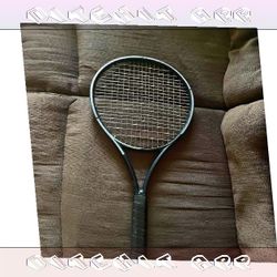Control the Court with Top Quality Tennis Equipment world reflect