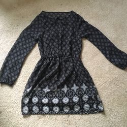 EUC women dress size S