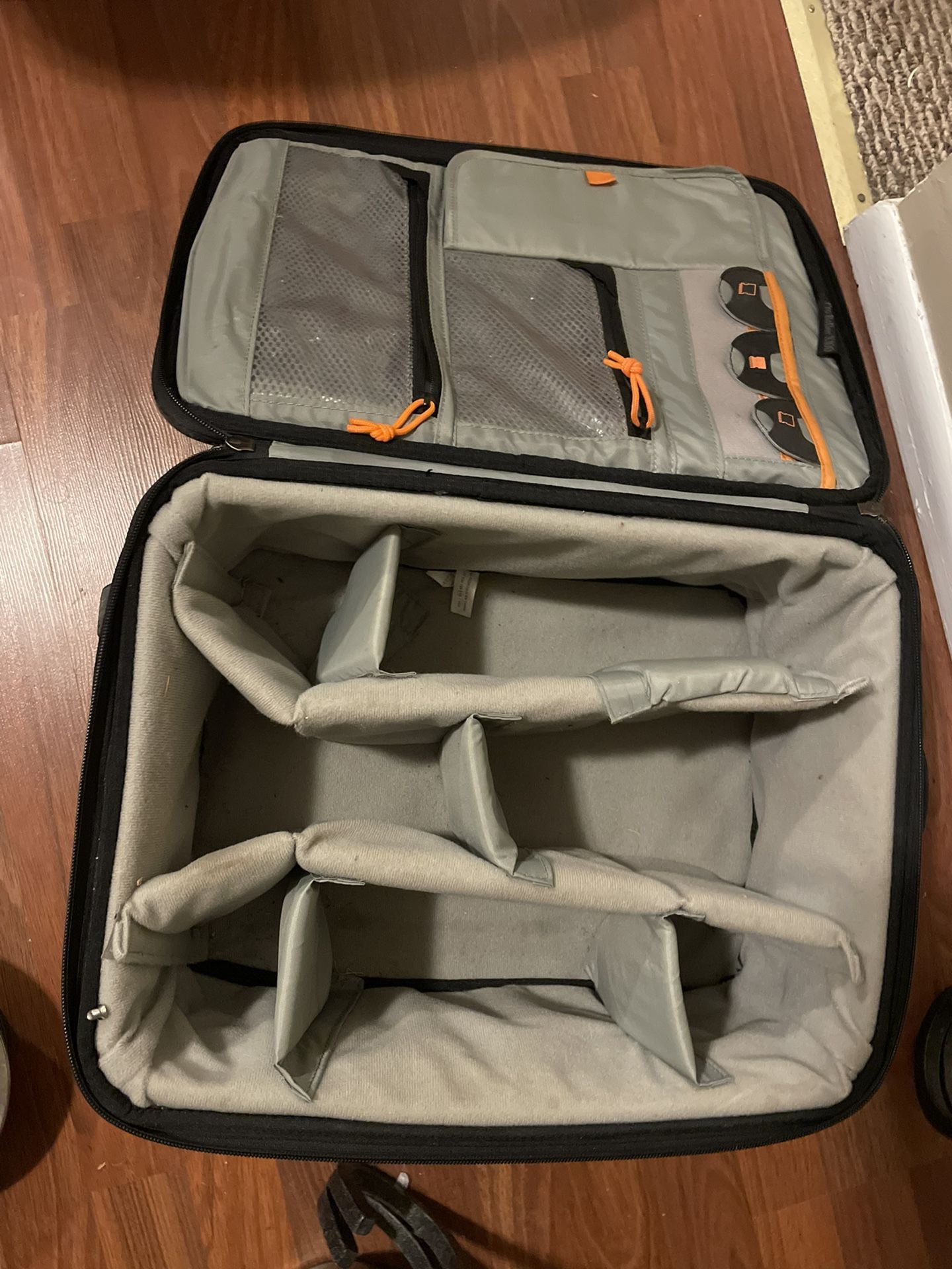Lowe Pro Rolling Camera Bag