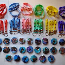 Little girls Happy Birthday Bracelet, Keychain,Button lot 
