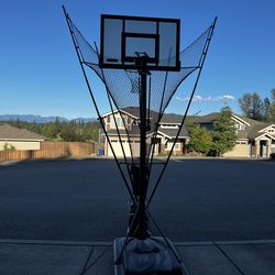 🔥 GRIND Basketball Shooting Machine - LIKE NEW 🔥
