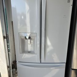 Kenmore Refrigerator 