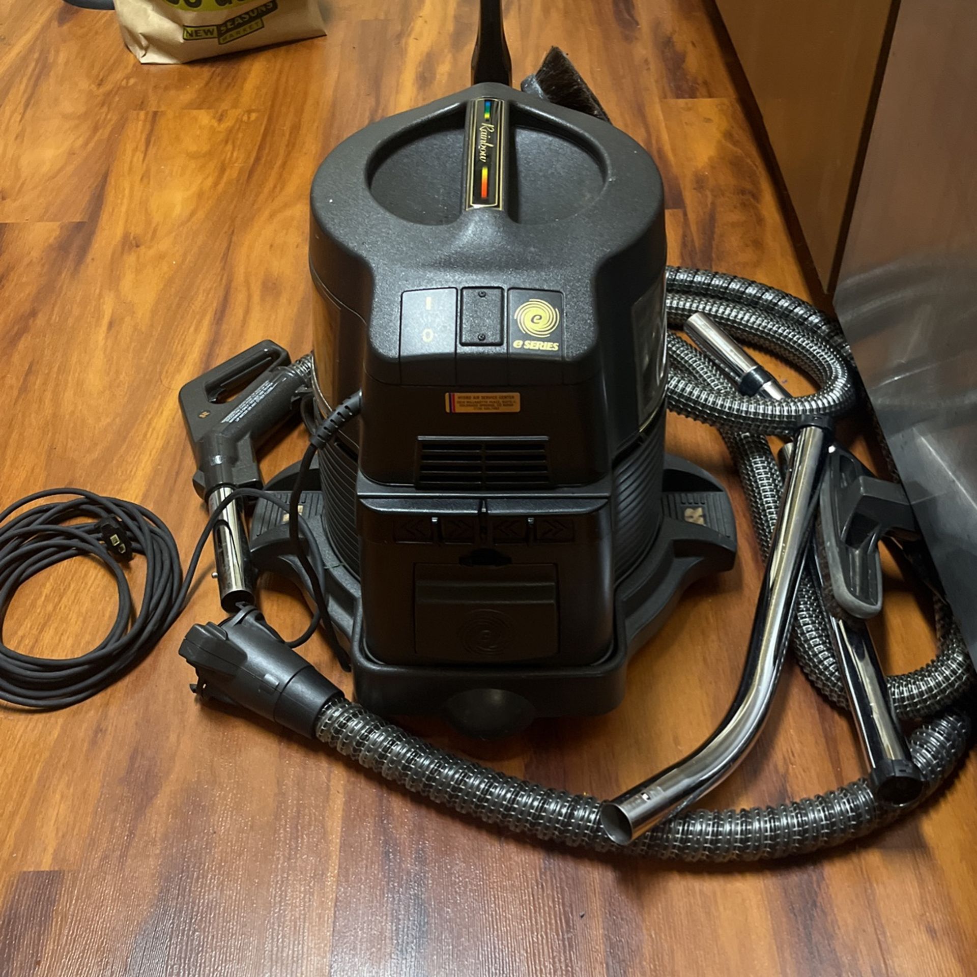 Rainbow Vacuum E Series