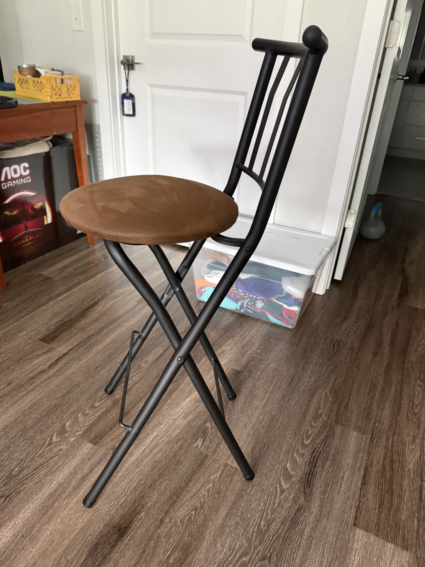 Folding Bar Stool with Cushion
