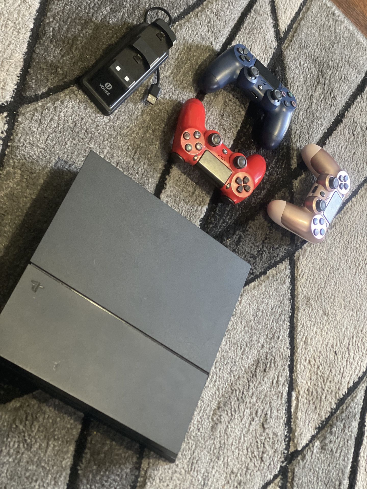 Play Station 4