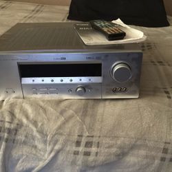 Yamaha Receiver 