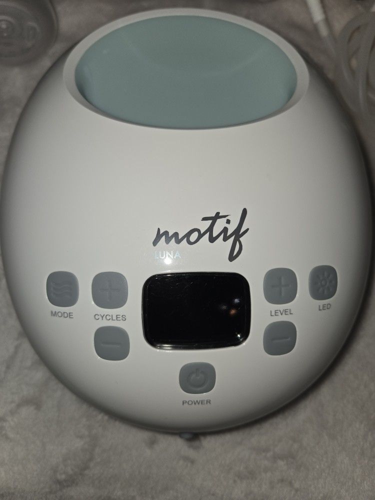 Motif Breast Pumps