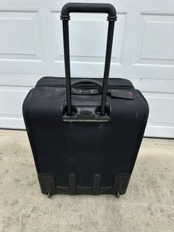 Tumi traveler roller bag , xtra large , 12”X 20”X 27”