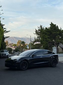 2018 18 Tesla Model 3 Long Range Dual Motor