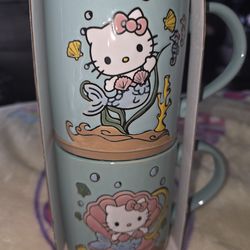 Hello Kitty Mugs set