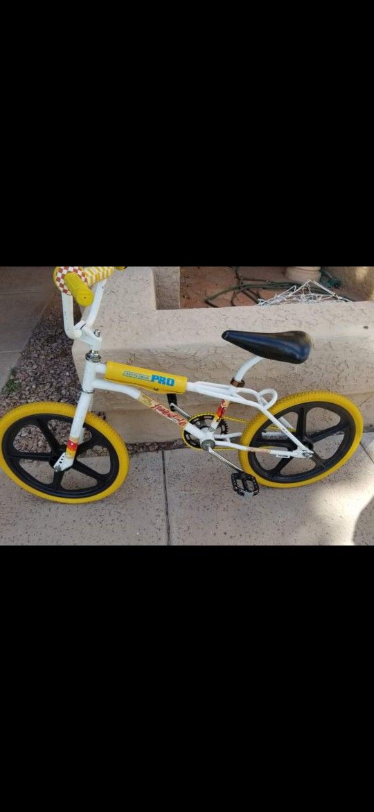 Old School Bmx. Chandler 