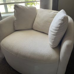 Swivel Chair 