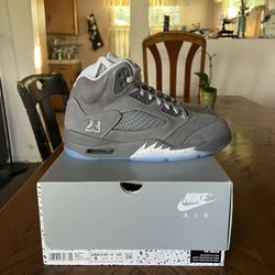 Jordan 5 Retro Wolf Grey (2026) Size 9