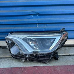 2016,2017,2018 Toyota RAV4 Headlight/Foco Delantero Lh Driver Oem,Original  Ask