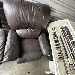 Lowrey Organ LC 35  With Bench 