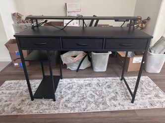 Black Gaming Desk with Monitor Riser