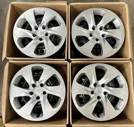 Toyota RAV4 2019-2024 17'' Genuine Steel wheel & Hub Cap Set