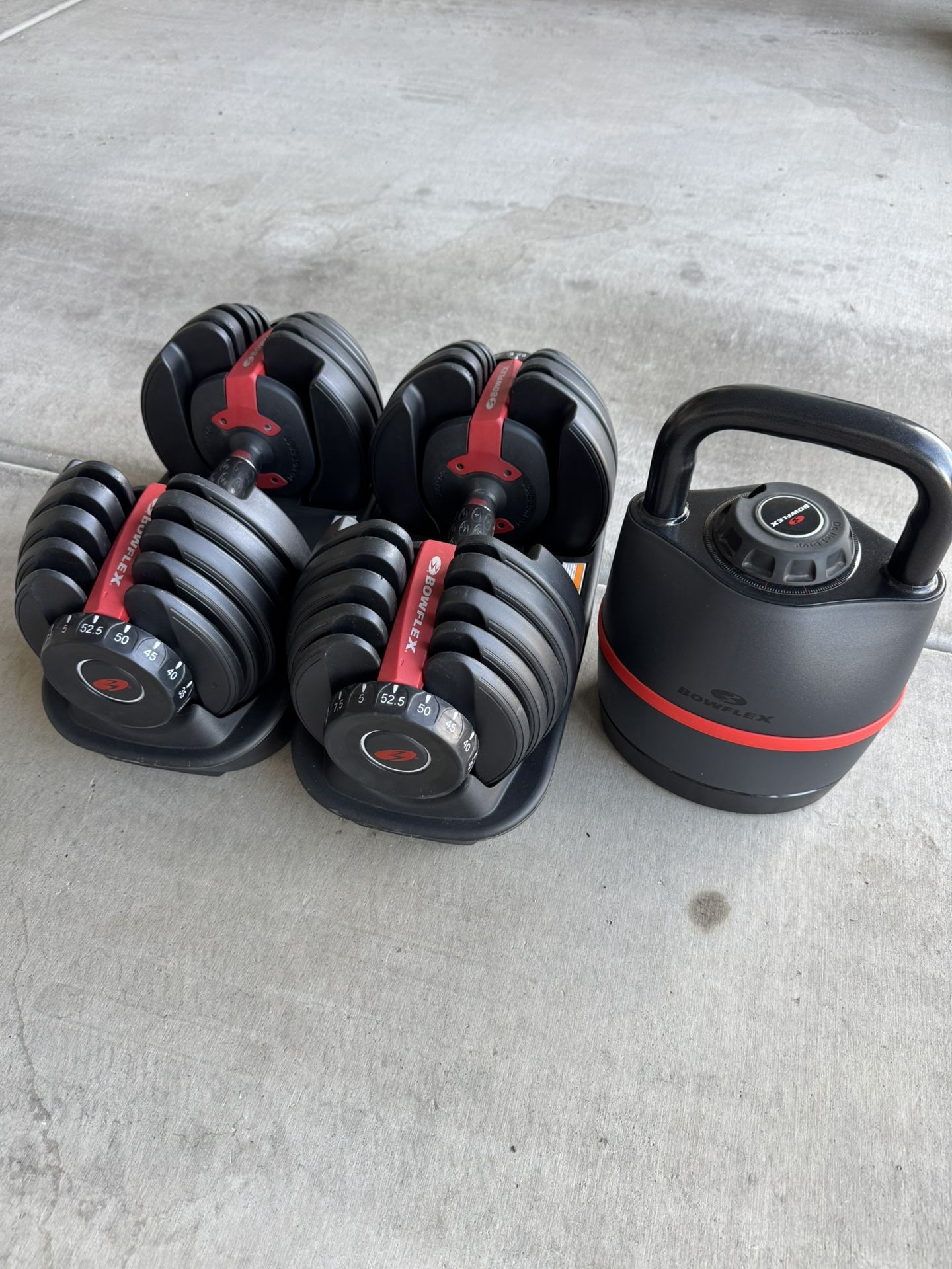 Bowflex Dumbbells And Kettlebell - Pending Pick Up