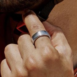 Oura Ring 4 Silver Size 9