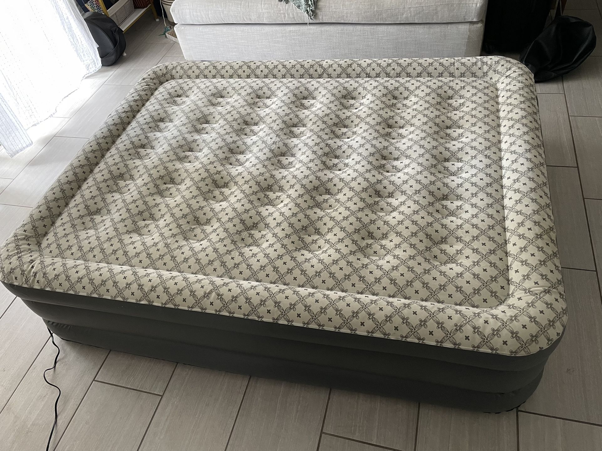 Coleman Queen Inflatable Mattress