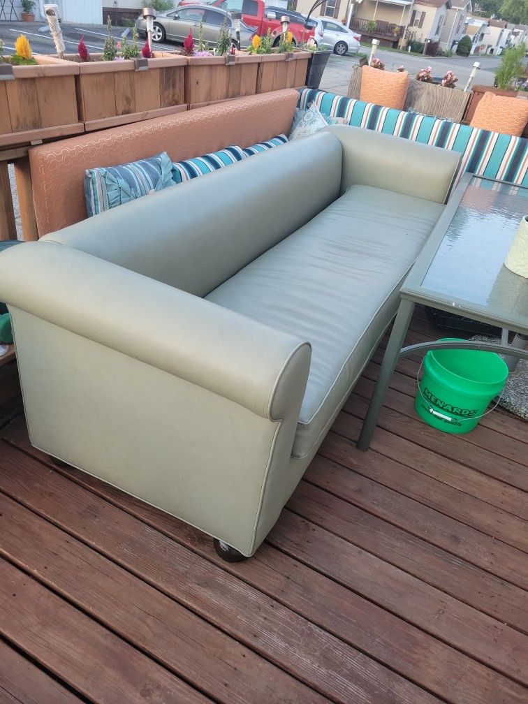 Sofa, Price Negotiable, Se Puede Negociar El Precio