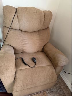 Power lift recliner chair.