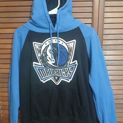 Dallas Mavericks Size Large Hoody Pullover 