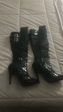 Women’s Boots, black, w/ studs, 7M