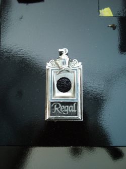 Buick Regal emblem