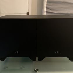 2 MartinLogan Dynamo 600X Powered Subwoofer 150w In Perfect Condition 