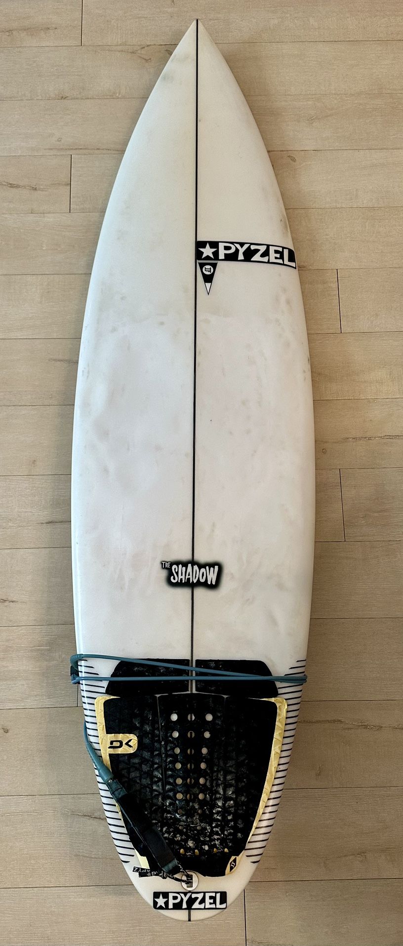 Surfboard 6’1 Pyzel (The Shadow)