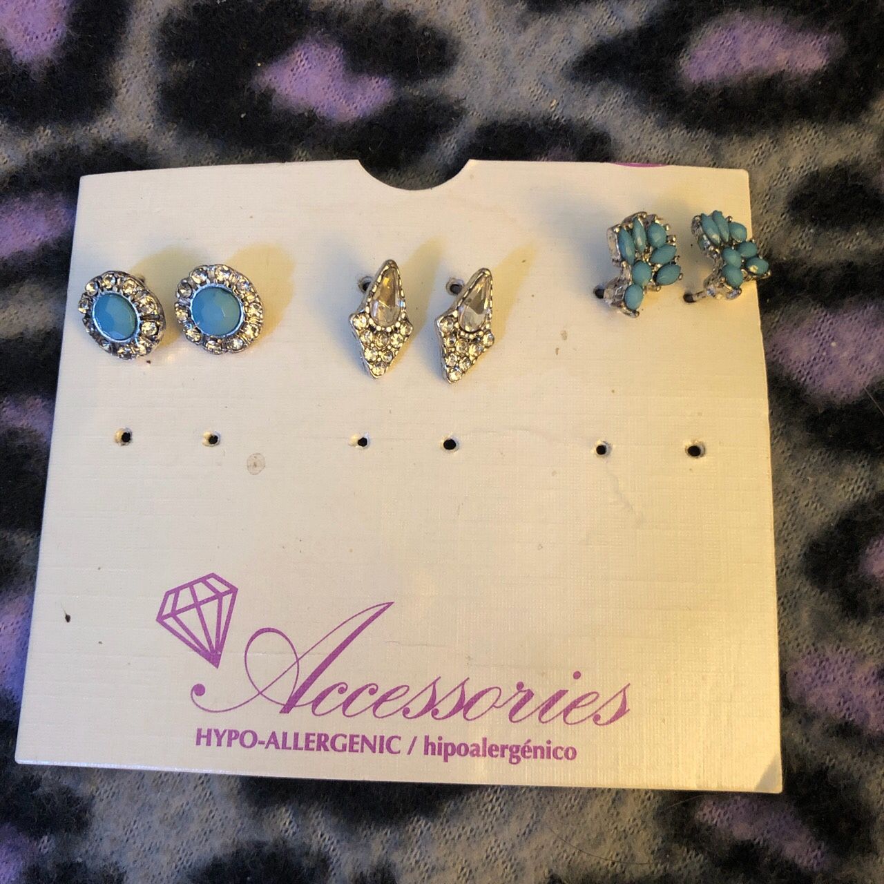 Hypo-Allergenic Earrings Blue, Aqua, Aquamarine, Teal, Silver, Grey, Diamond, Sparkling, Shiny.