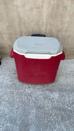Coleman 16-Quart Performance Cooler with Wheels, Red