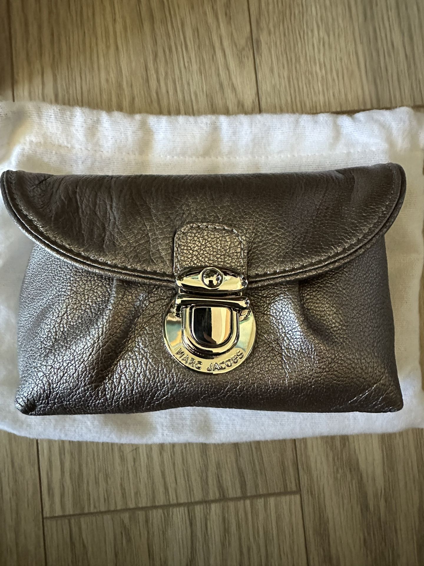 Marc Jacobs Silver Cosmetic Case/Wallet Pouch