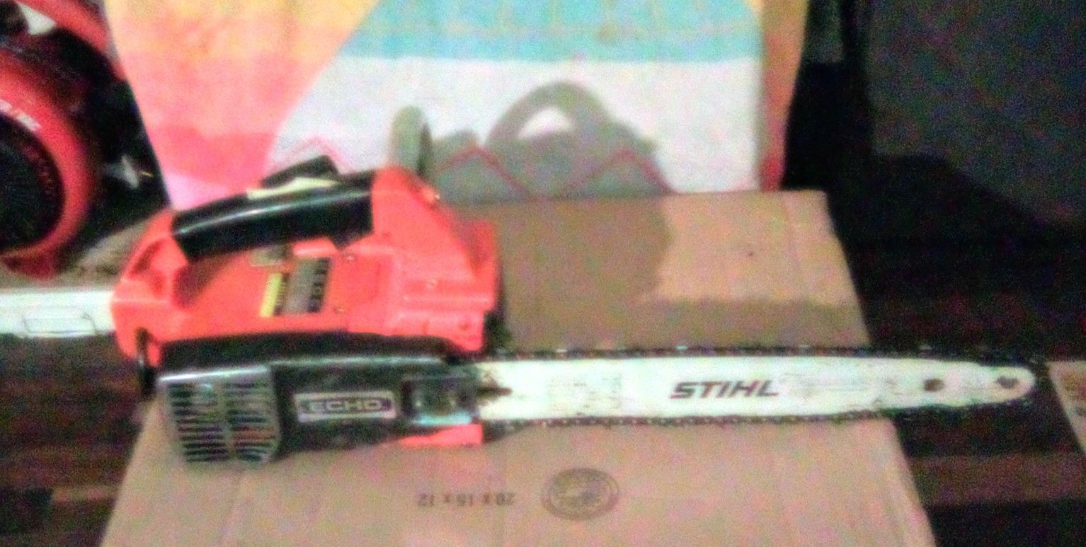 Echo 280E Chainsaw. 28cc With 16 Inch Bar